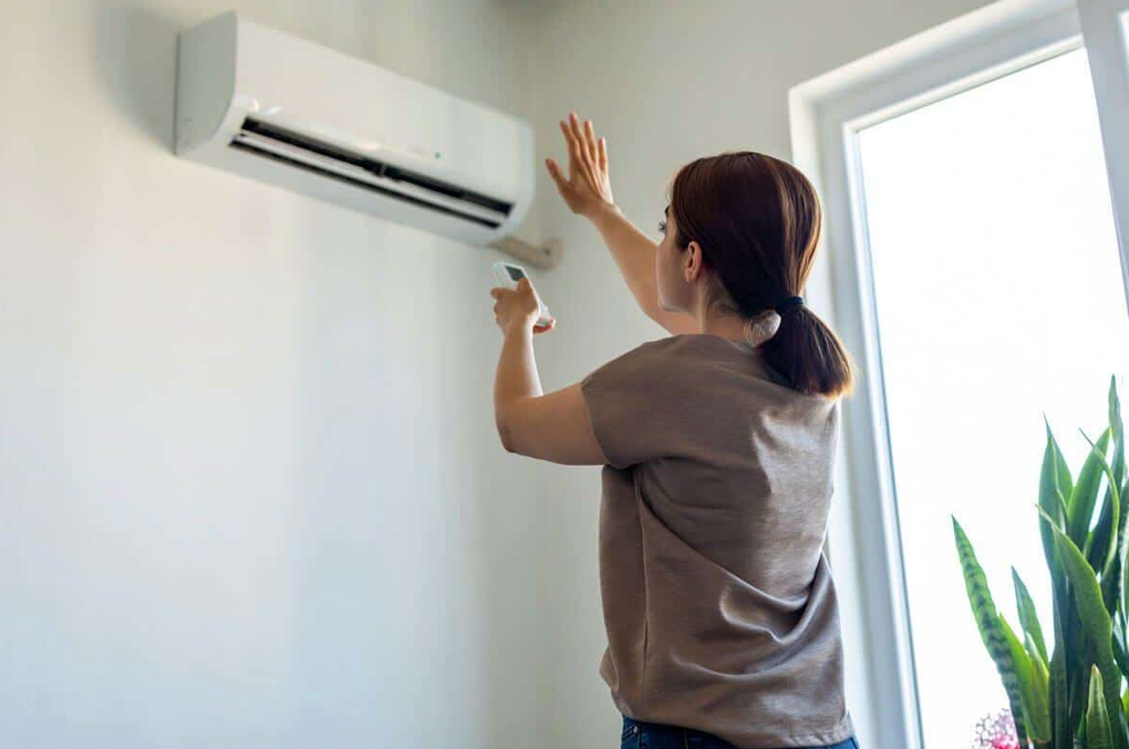 Có nên đóng kín phòng bật điều hòa để tiết kiệm điện? - 1 Có nên đóng kín phòng bật điều hòa để tiết kiệm điện? - 1