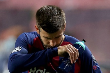 Gerard Pique kêu gọi Barcelona thực hiện cách mạng toàn diện