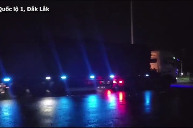 Thông quốc lộ 1 đoạn qua hầm Đèo Cả