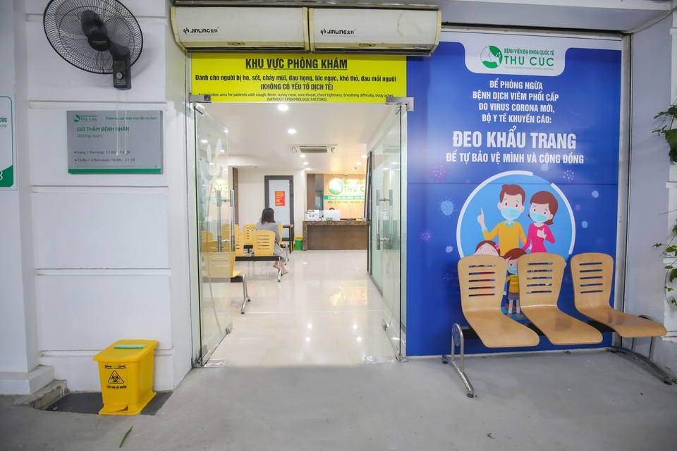 Bệnh viện Thu Cúc tổ chức phân luồng người đến khám chữa bệnh theo đúng quy định của Bộ Y Tế - 6 Bệnh viện Thu Cúc tổ chức phân luồng người đến khám chữa bệnh theo đúng quy định của Bộ Y Tế - 6