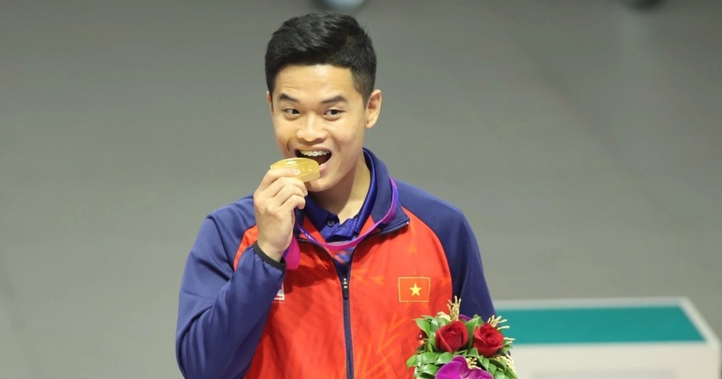 Phạm Quang Huy, Nguyễn Thị Oanh sáng cửa giành Cúp Chiến thắng - 1 Phạm Quang Huy, Nguyễn Thị Oanh sáng cửa giành Cúp Chiến thắng - 1