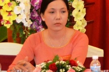 Nữ phó phòng "quậy" giả mang bầu để khỏi bị đuổi việc!