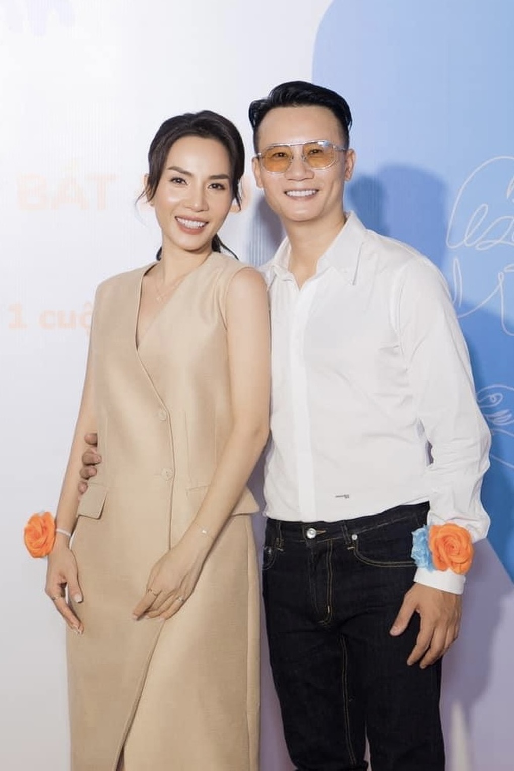 Hoàng Bách và vợ siêu mẫu: 17 năm mặn nồng, chồng triệt sản để vợ đỡ vất vả - 9