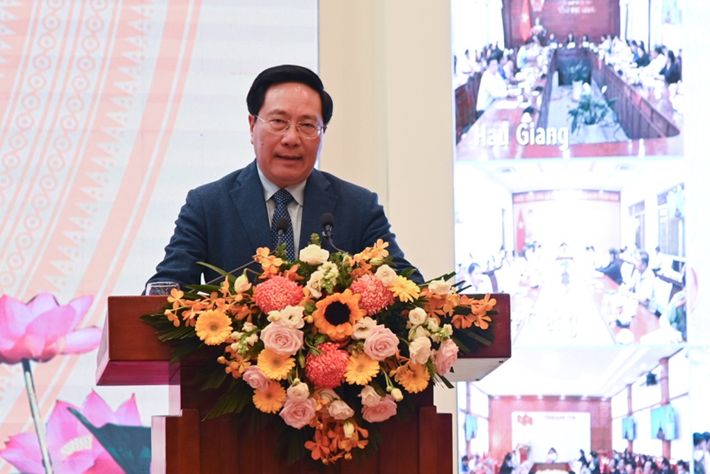 Phó Thủ tướng Phạm Bình Minh: Tăng cường thu hồi tài sản bị thất thoát - 1 Phó Thủ tướng Phạm Bình Minh: Tăng cường thu hồi tài sản bị thất thoát - 1