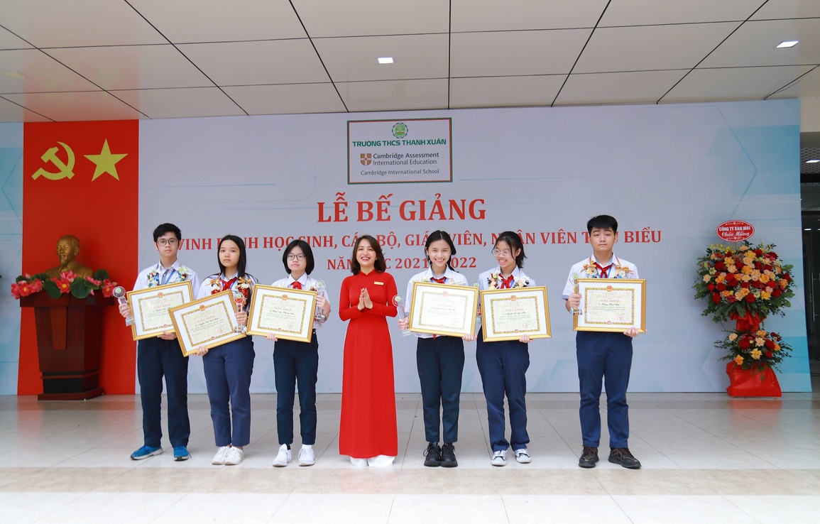 Học sinh Trường THCS Thanh Xuân thắng lớn với 1.036 giải thưởng - 3 Học sinh Trường THCS Thanh Xuân thắng lớn với 1.036 giải thưởng - 3