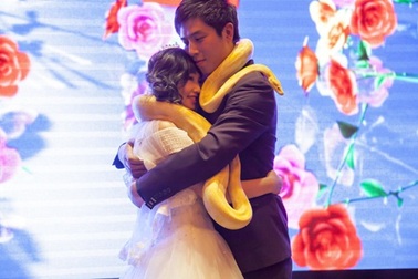 Ngỡ ngàng 3 màn trao kỷ vật tình yêu độc nhất vô nhị