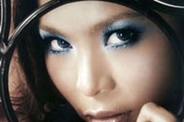 Người mẫu Kim Hồng chuyển nghề?