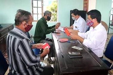 Phát hiện hàng trăm trường hợp không đủ điều kiện hưởng chế độ