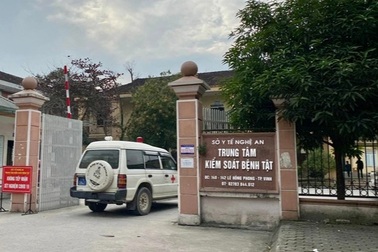 Khai trừ Đảng nữ kế toán trưởng CDC Nghệ An liên quan vụ Việt Á