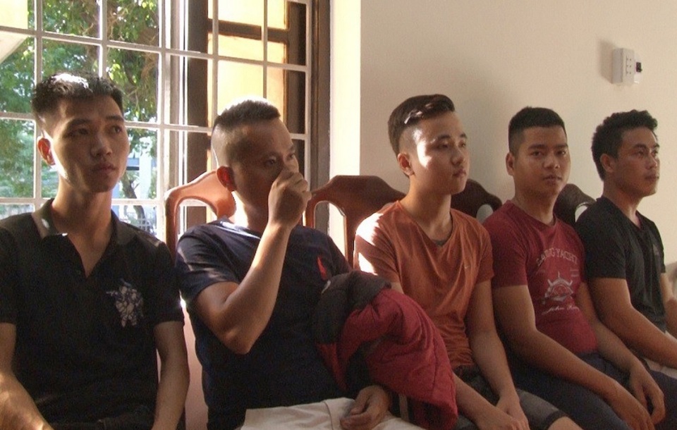 Bắt cóc đôi nam nữ lên đồi đánh đập để đòi nợ - 1 Bắt cóc đôi nam nữ lên đồi đánh đập để đòi nợ - 1