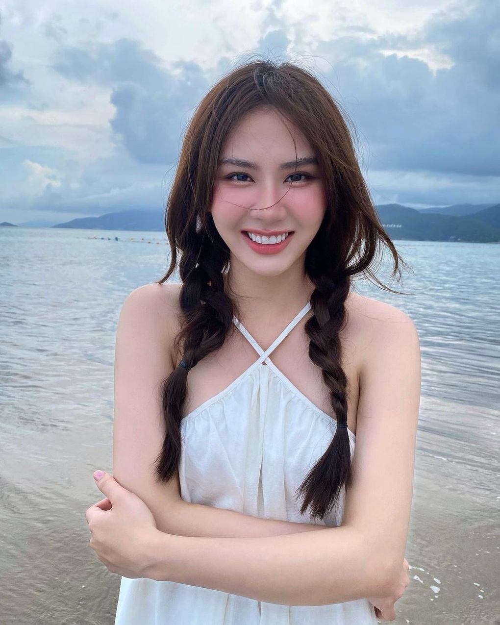 Hoa hậu Mai Phương 1 năm nhiệm kỳ: Ồn ào nhảy gợi cảm, thay đổi sắc vóc - 9 Hoa hậu Mai Phương 1 năm nhiệm kỳ: Ồn ào nhảy gợi cảm, thay đổi sắc vóc - 9