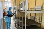 Tiếp xúc cán bộ Viện hàn lâm, một gia đình phải cách ly