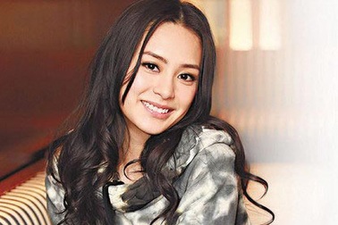 Chung Hân Đồng đã sẵn sàng đón nhận người đàn ông mới