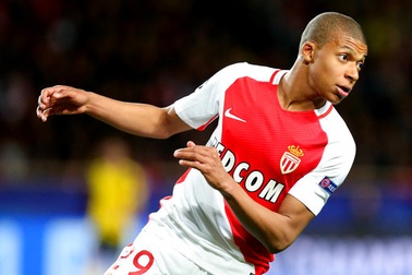 Ngôi sao U20 Pháp xô đổ hàng loạt kỷ lục ở Champions League