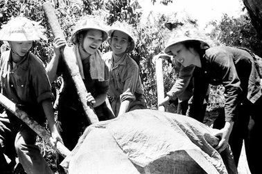 Nghe lại những giai điệu xúc động về con đường huyền thoại Trường Sơn