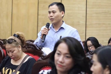 "Cắt" hỗ trợ tiền điện: Trường công đồng loạt kêu "khó"