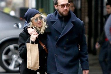 Kate Hudson lại có bạn trai mới