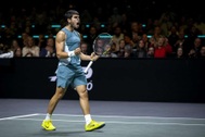 Carlos Alcaraz đối đầu De Minaur ở chung kết Rotterdam Open 2025