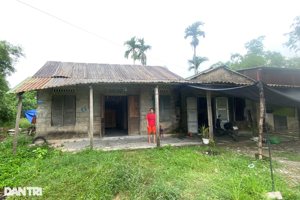 Hàng trăm hộ dân hơn 2 thập kỷ ôm nỗi khổ ở dự án Đại học Huế - 2 Hàng trăm hộ dân hơn 2 thập kỷ ôm nỗi khổ ở dự án Đại học Huế - 2