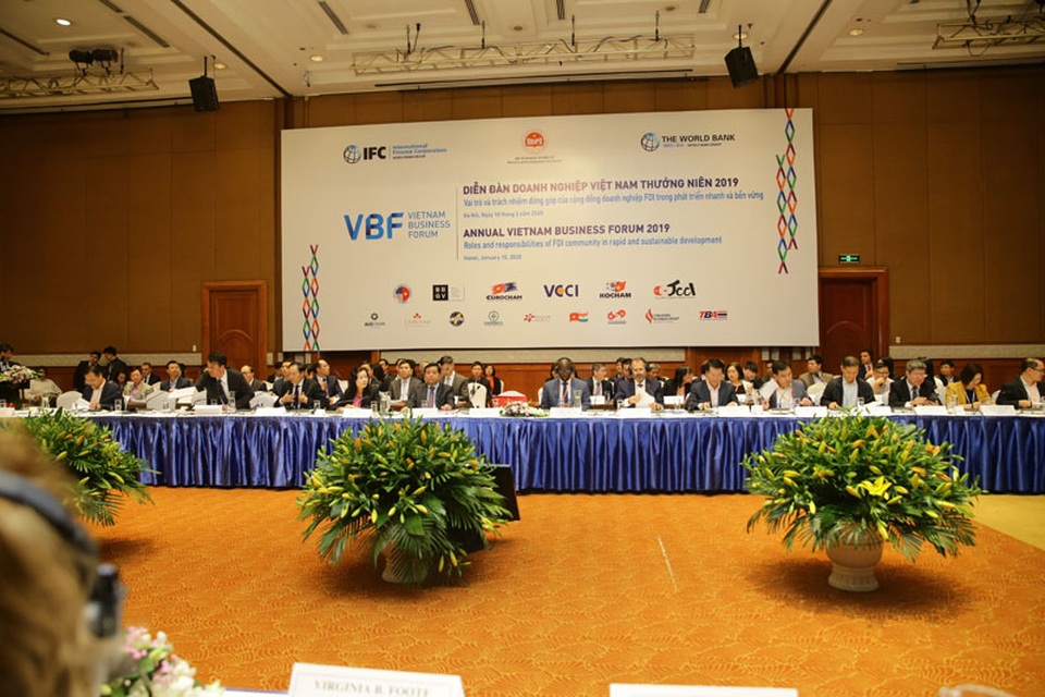 Việt Nam nỗ lực thu hút FDI: vẫn cần rà soát lại các chính sách đầu tư - 1 Việt Nam nỗ lực thu hút FDI: vẫn cần rà soát lại các chính sách đầu tư - 1