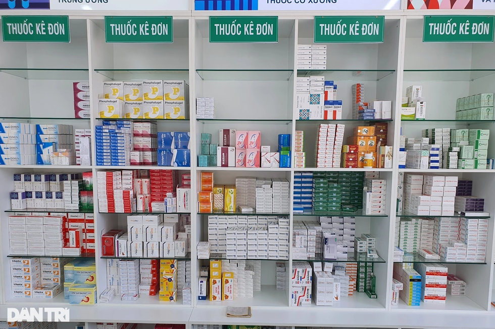 Chủ tịch Hội Dược học TPHCM: Phóng viên Dân trí ghi nhận rất chính xác - 3 Chủ tịch Hội Dược học TPHCM: Phóng viên Dân trí ghi nhận rất chính xác - 3