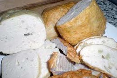 Hà Nội: Phát hiện 2 mẫu giò chả có chất bảo quản vượt mức cho phép