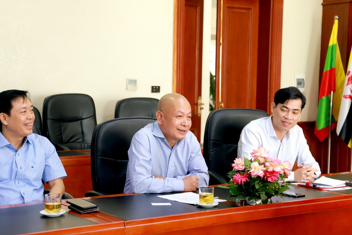 Lễ ký thỏa thuận hợp tác giữa Công ty Cổ phần Giáo dục KDI và Đại học Vinh - 1 Lễ ký thỏa thuận hợp tác giữa Công ty Cổ phần Giáo dục KDI và Đại học Vinh - 1