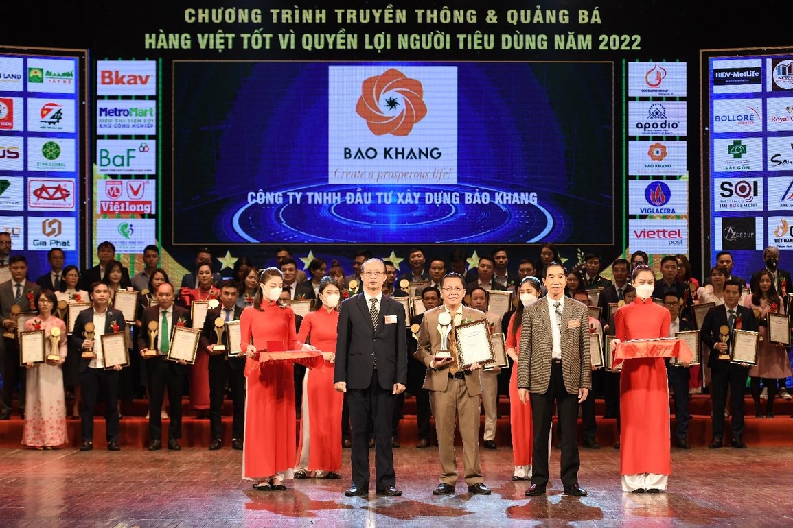Bảo Khang Holdings vào Top 10 dịch vụ chất lượng vàng vì quyền lợi người tiêu dùng - 1 Bảo Khang Holdings vào Top 10 dịch vụ chất lượng vàng vì quyền lợi người tiêu dùng - 1