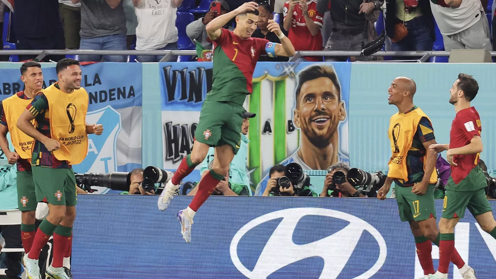Ronaldo đi vào lịch sử trong ngày Bồ Đào Nha thắng Ghana - 2 Ronaldo đi vào lịch sử trong ngày Bồ Đào Nha thắng Ghana - 2