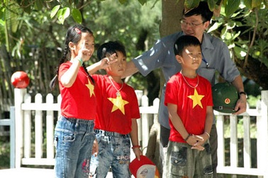 Chuyện nhà báo hải ngoại khóc ở Trường Sa