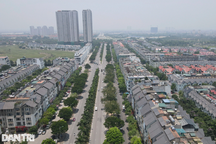 "Vòng kim cô" vẫn siết doanh nghiệp bất động sản, chuyên gia hiến kế gỡ