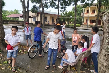 Vụ hàng trăm phụ huynh không cho trẻ đi học: Trưởng Phòng GD&ĐT nói gì?