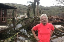 Tỷ phú Anh “méo mặt” vì siêu bão tàn phá đảo riêng