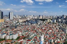 "Cú sốc" siết tín dụng: Kìm hãm hay giữ an toàn thị trường bất động sản?