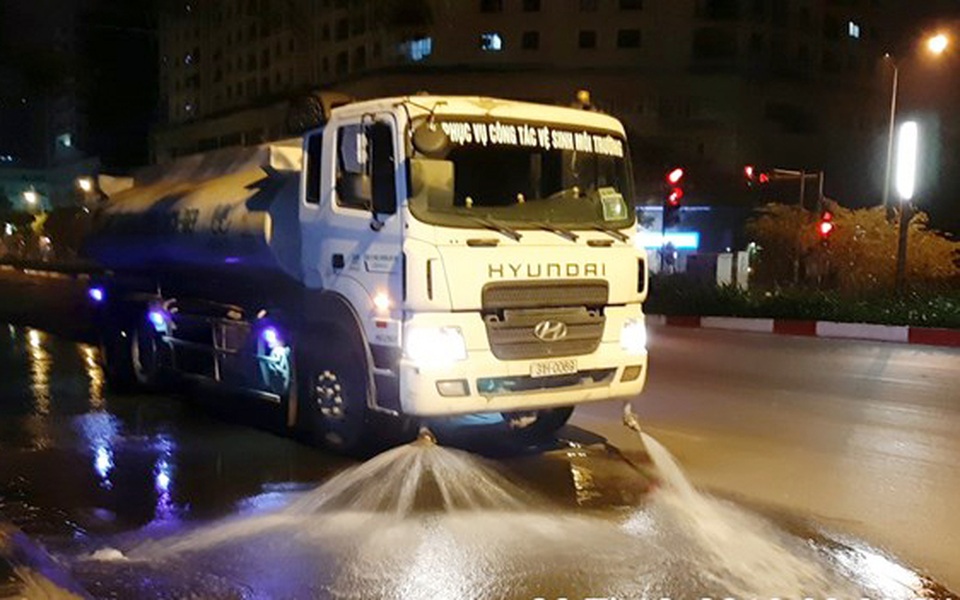 Hà Nội chi hơn 100 tỷ đồng rửa đường giải nhiệt ngày nắng gắt - 1 Hà Nội chi hơn 100 tỷ đồng rửa đường giải nhiệt ngày nắng gắt - 1