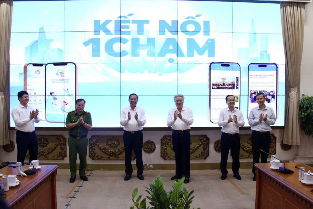 TPHCM ra mắt ứng dụng Công dân số, người dân có thể tương tác chính quyền - 1 TPHCM ra mắt ứng dụng Công dân số, người dân có thể tương tác chính quyền - 1