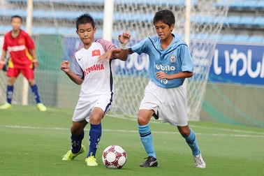 U.13 bóng đá học đường du đấu tại Nhật: Học điều hay, phát huy điều tốt