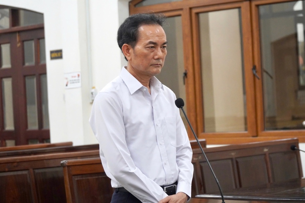 Cựu Phó chủ tịch UBND tỉnh Đồng Nai Võ Văn Chánh lĩnh 2 năm tù - 1 Cựu Phó chủ tịch UBND tỉnh Đồng Nai Võ Văn Chánh lĩnh 2 năm tù - 1