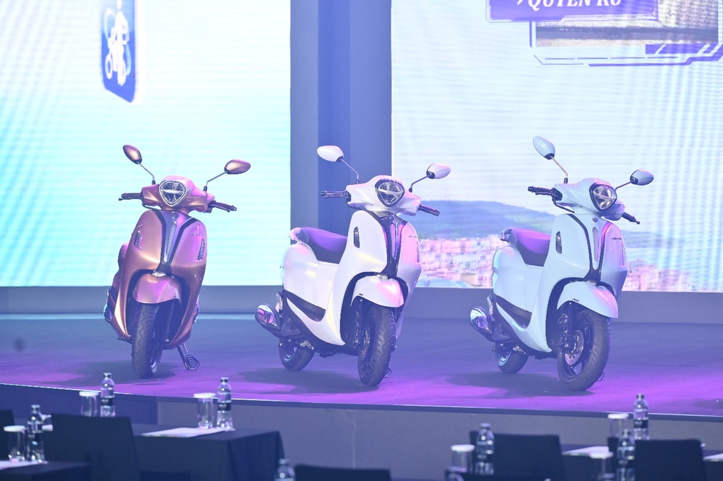 Yamaha khuấy động thị trường với mẫu xe tay ga Grande Hybrid hoàn toàn mới - 3 Yamaha khuấy động thị trường với mẫu xe tay ga Grande Hybrid hoàn toàn mới - 3