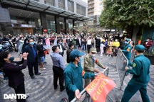 Hà Nội: Hai tầng tòa nhà 88 Láng Hạ bị phong tỏa đến 19/2