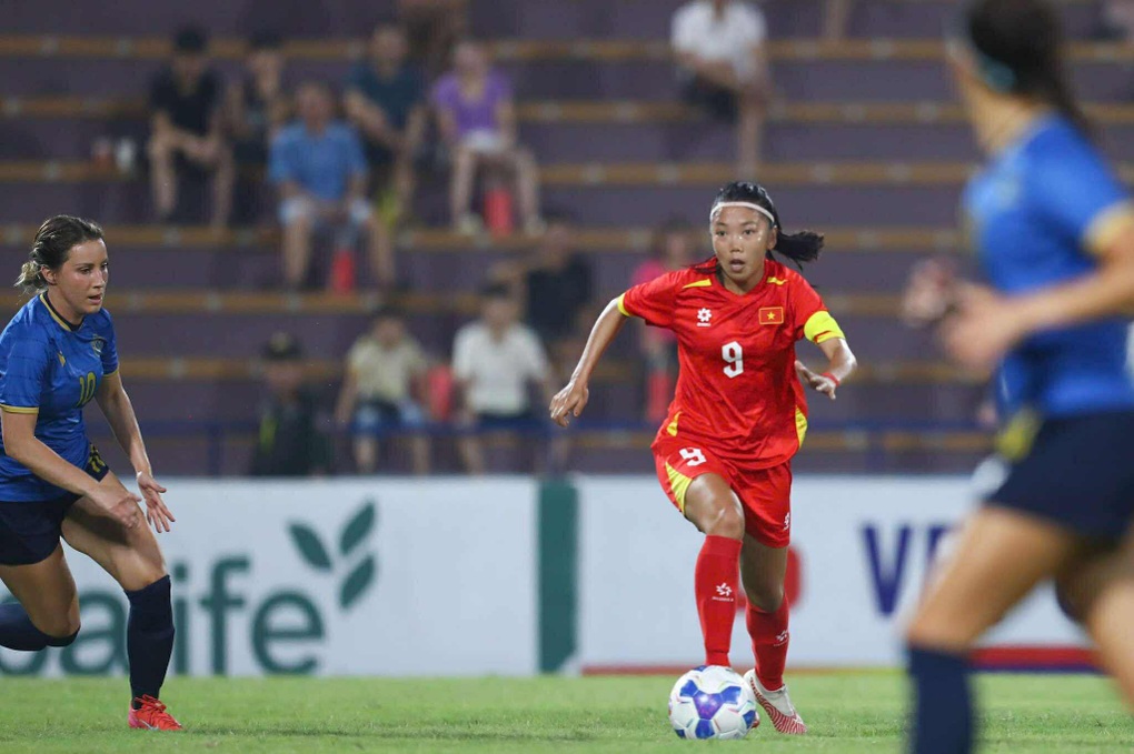 المنتخب الوطني الفيتنامي فاز بسهولة على نهائيات آسيا للسيدات - 1 Đội tuyển nữ Việt Nam thắng đậm Guam, dễ dàng vào vòng chung kết châu Á - 1