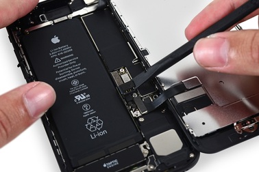 Tiết lộ nguyên nhân có thể sẽ khiến iPhone 8 chậm ra mắt