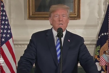 Ông Trump tuyên bố Mỹ rút khỏi thỏa thuận hạt nhân Iran