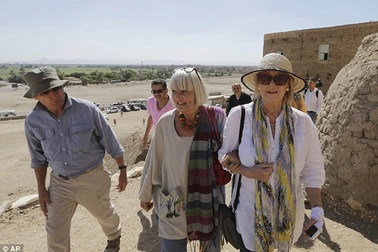 Sau thảm kịch máy bay rơi, Ai Cập mở thêm 3 hầm mộ cổ nhằm hút khách