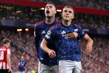 Xuất sắc vượt "tử địa", Arsenal khởi đầu như mơ ở Champions League