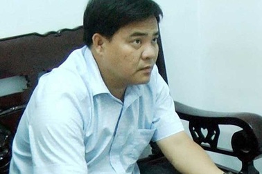 Khởi tố nguyên phó QLTT Sóc Trăng tội lạm dụng chức vụ