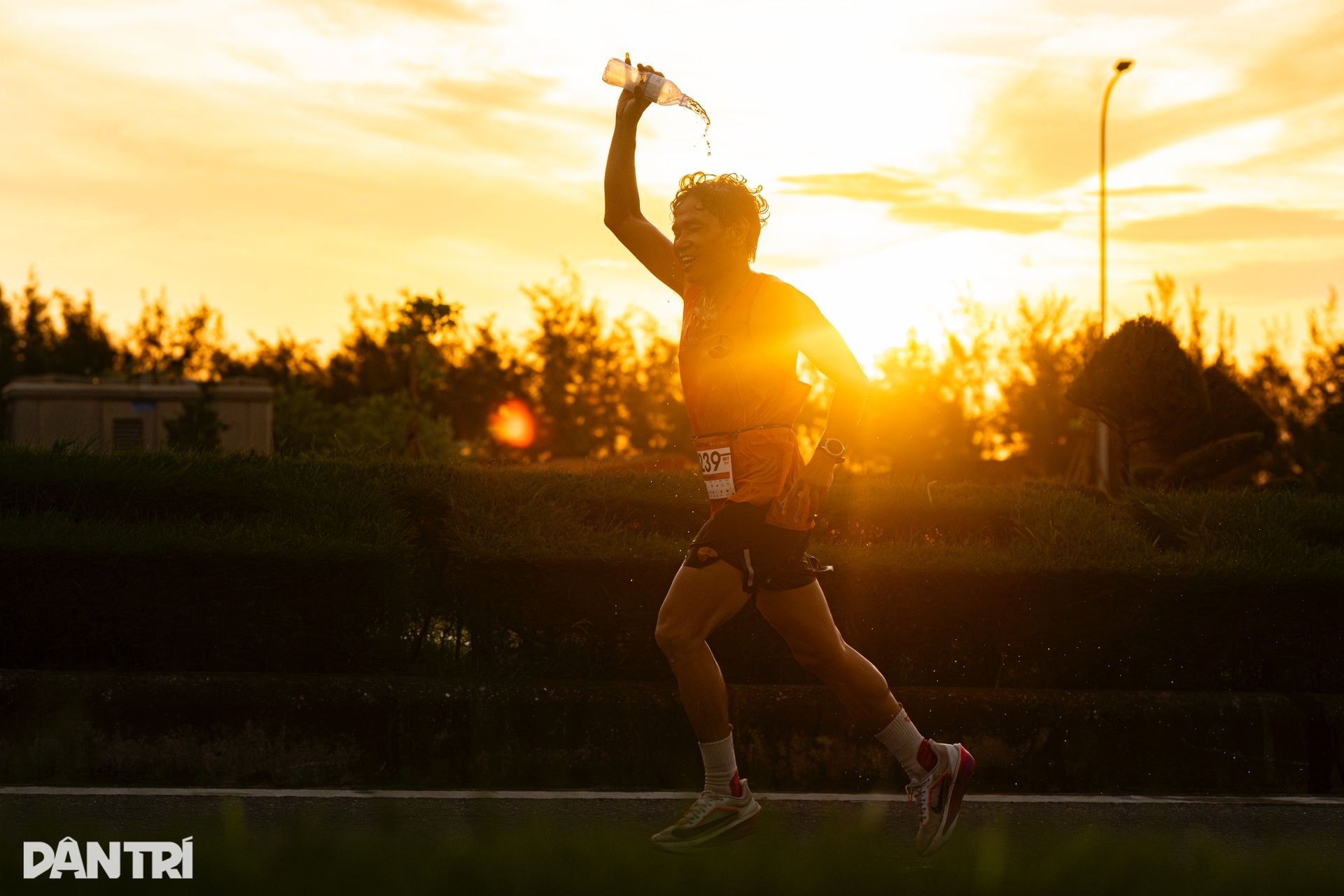 Running steps on the brilliant route of Quang Tri International Marathon - 20 Những bước chạy trên cung đường rực rỡ của Quảng Trị International Marathon - 20