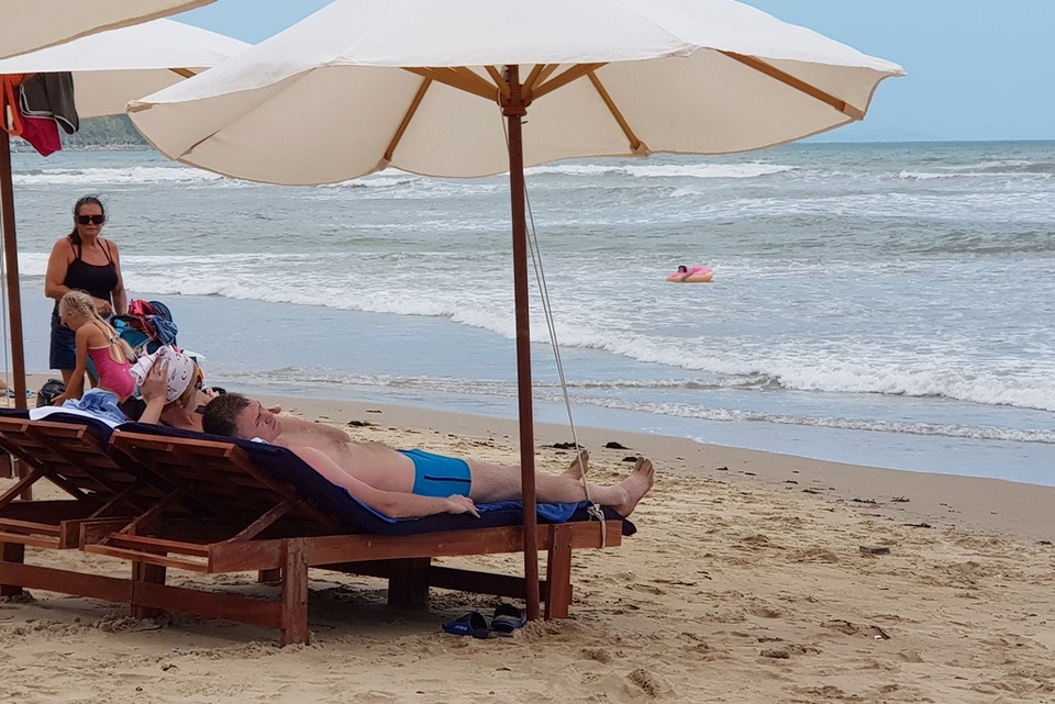 Giữa mùa dịch Covid-19, khách Nga vẫn tấp nập ở Nha Trang - 10 Giữa mùa dịch Covid-19, khách Nga vẫn tấp nập ở Nha Trang - 10