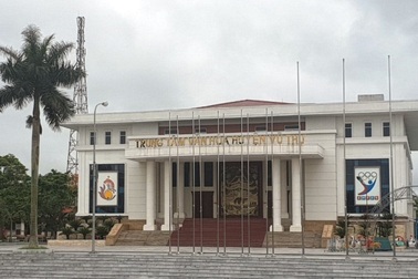 Hai nhóm “giang hồ” hỗn chiến, 3 người trọng thương