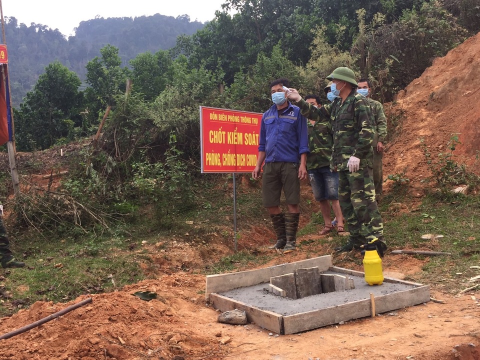 Chiến sỹ biên phòng Nghệ An ngày đêm chốt chặn đường mòn, lối mở biên giới - 16 Chiến sỹ biên phòng Nghệ An ngày đêm chốt chặn đường mòn, lối mở biên giới - 16